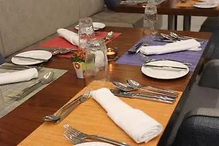 Holiday Inn Jeddah Gateway By Ihg Hotel